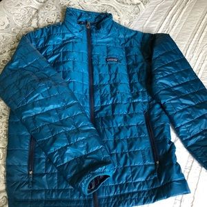 Patagonia lightweight jacket sweater